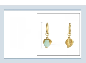 Détail de boucles d'oreilles feuille 34mm avec pierre naturelle et plaqué or 18k