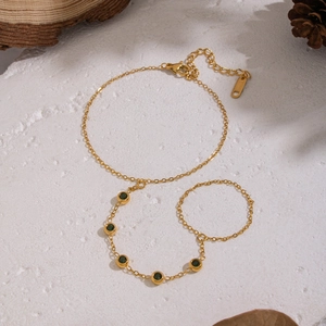 Bracciale ad anello vintage in acciaio inossidabile placcato oro 18K con zirconi verdi