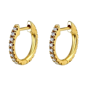 Boucles d'oreilles créoles dorées avec cristaux blancs étincelants au style minimaliste