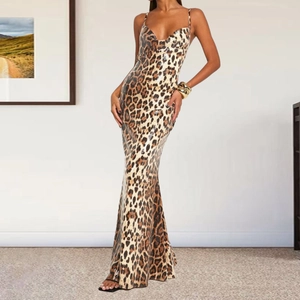 Sexy Maxikleid Mit Leopardenmuster Und Pailletten Tiefer V-Ausschnitt Rückenfrei Spaghettiträger Abendparty Bodycon
