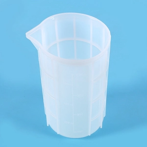 Translucent silicone measuring cup with clear 100ml to 700ml scales for resin DIY art