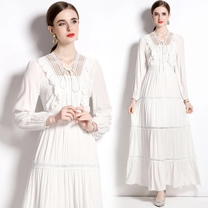 Maxi Kleid Langarm V Ausschnitt Spitze Durchbrochen Gestuft Boho Elegant Weiß Chiffon Retro Damen