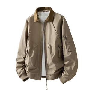 Giacca bomber da uomo kaki con colletto marrone scuro e polsini a coste alla moda