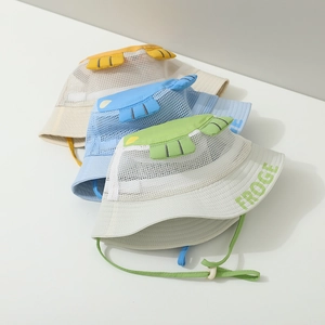 Detailed close-up of three mesh sun hats for kids with frog eyes and windproof straps