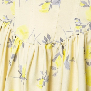 Short yellow poplin dress with grey floral print and detailed pleat stitching