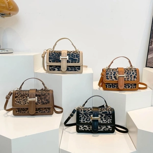 Retro leopard print crossbody handbags set in four colors with gold metal buckles