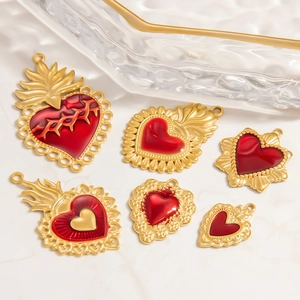 Sacred Heart Pendants Stainless Steel 18K Gold Plated Red Enamel Gothic Baroque Religious Vintage DIY Jewelry Making