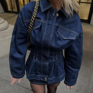 Robe Mini En Denim À Manches Longues Col À Revers Coutures Contrastées Taille Cintrée Boutonnée Streetwear Rétro Chic Pour Femmes