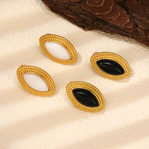 Vintage 18K gold plated stainless steel marquise resin stud earrings set in black and white