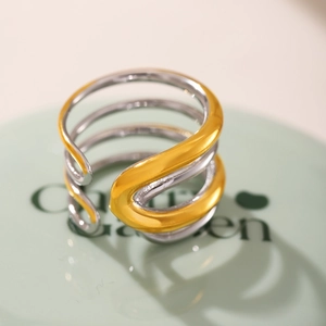 Minimalist multi-layer intertwined open ring in gold and silver stainless steel