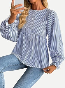 Elegante blau gestreifte Bluse mit Puffärmeln und geknöpftem Rundhalsausschnitt
