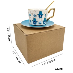 Dettagli confezione set da caffè in ceramica Hamsa con dimensioni e peso del prodotto