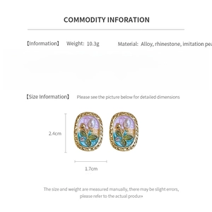 Produktdetails zu Größe und Material für Vintage-Ovale Perlenohrringe mit Blumenemaille