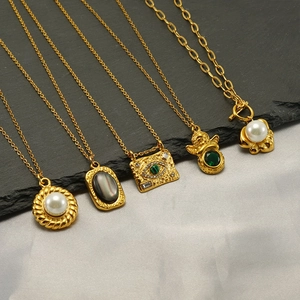 Edelstahl Anhänger Halskette 18K Vergoldet Mit Künstliche Perle Malachit Zirkon Böser Blick Engel Vintage Stil Für Frauen