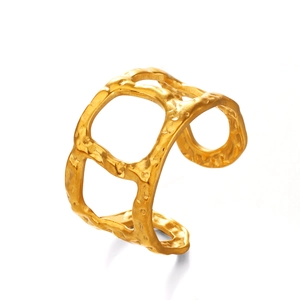 18K gold plated hammered texture open ring with geometric hollow design for women
