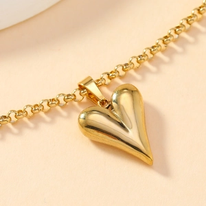 Minimalist gold-plated stainless steel necklace with a 3D heart-shaped pendant design