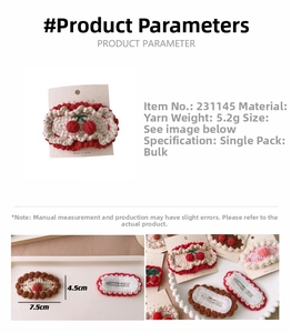 Détail montrant les dimensions et le matériau de la barrette cerise crochetée à la main