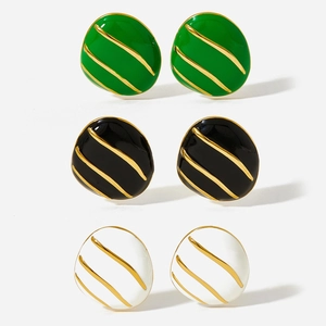 Set di orecchini ovali vintage in smalto nei colori verde nero e bianco puro