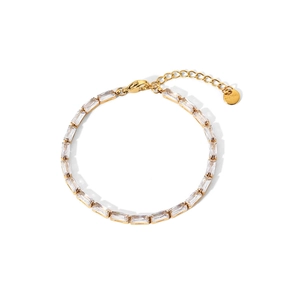 Elegant 18K gold-plated stainless steel bracelet with rectangular clear zircon stones