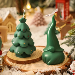 Christmas Tree Scented Candle Soy Wax Blend With Colorful Dots And Golden Bell For Holiday Home Decor Fragrance