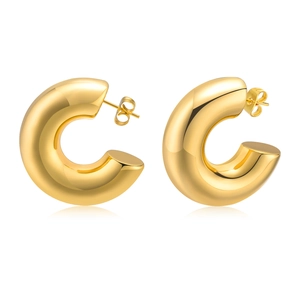Minimalist chunky C-shape golden stainless steel hoop earrings with mirror finish