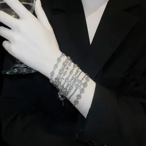 Ensemble de bracelets multicouches argentés avec zircon et pierre œil-de-chat luxe