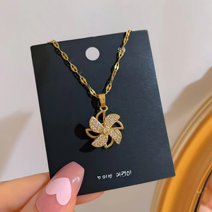 Rotating Windmill Pendant Necklace Stainless Steel Cubic Zirconia Clavicle Chain Gold Plated Elegant Jewelry Women