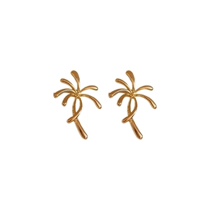 Minimalist gold plated palm tree stud earrings with polished finish and summer vacation style