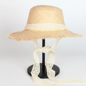 Women 100% Raffia Straw Sun Hat Wide Brim Raw Edge With White Lace Ribbon Tie Beach Vacation Pastoral Style