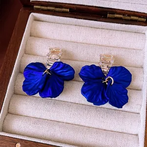 Floral Petal Drop Earrings With 925 Sterling Silver Earring Post Copper Rhinestone French Retro Elegant For Women