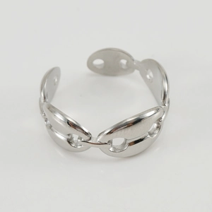 Minimalist silver stainless steel pig nose open ring in chic coffee bean design style