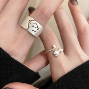 Minimalist matte silver cat ring set for women with cute 3D ears and hollow cat face