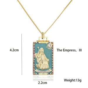 Detail view of The Empress tarot pendant with dimensions 4.2x2.2cm and 13g weight