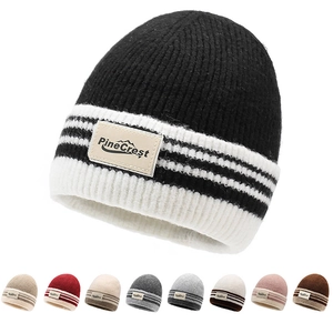 Bonnet En Maille Rayé Hiver Chaud Polyester Coupe-vent Extérieur Ski Mode Décontracté Pour Hommes Femmes Unisexe