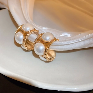 Boucles D'oreilles Puces En Alliage En Forme De C Style Vintage Avec Imitation Künstliche Perle Et Tige En Argent 925 Sterling Pour Femme