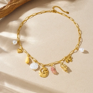 Collier doré en acier inoxydable avec pendentifs tulipe, cœur, nœud et perle