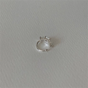 Minimalist 925 sterling silver ear cuff with five emerald-cut cubic zirconia stones