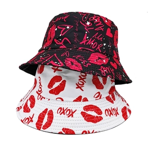 Double-sided fashion bucket hats with lip prints and graffiti for sun protection