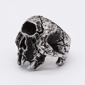 Retro gothic skull ring for men with vintage oxidized silver finish and bone texture