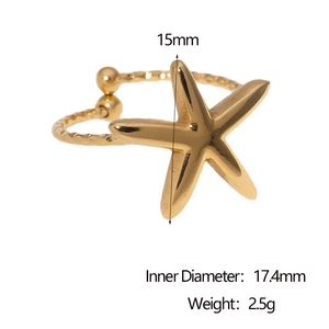 Detailed size guide of gold starfish ring showing 15mm width and 17.4mm inner diameter