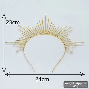 Détail du diadème doré à rayons de soleil et strass, hauteur 23cm, poids env. 45g