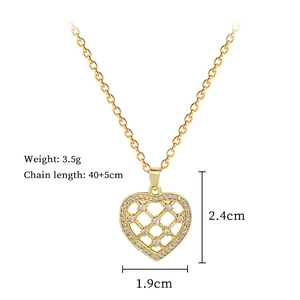 Détails du collier cœur avec dimensions et poids, placage or et zircons transparents