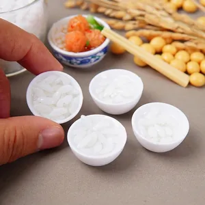 Miniatur Weißer Reis Schüssel Food Play Simulation PVC Realistisch Puppenhaus Zubehör Schlüsselanhänger Anhänger Tasche Deko