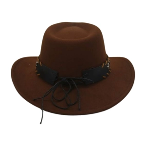 Détail d'un chapeau de cowboy en laine marron avec bandeau en cuir noir et surpiqûres