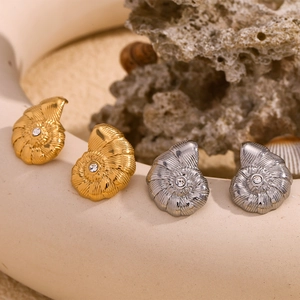 Boucles D'oreilles Puces Conque Acier Inoxydable Plaqué Or 18K Strass Spirale Thème Marin Bijoux Rétro Pour Femmes