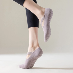 Calzini antiscivolo da yoga per donna, traspiranti per pilates e fitness con suola in silicone.