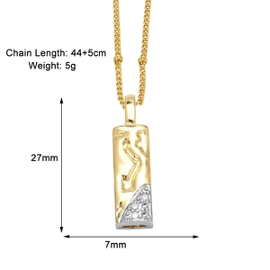 Dimensions détaillées du collier pendentif rectangulaire doré avec longueur de 44 plus 5cm