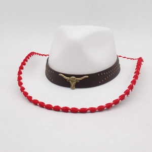 Sombrero de Vaquero del Oeste Retro Fedora de Fieltro Con Insignia de Cabeza de Toro Banda de Cuero Remaches Borde Trenzado Sombrero de Sol
