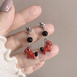 Red Horse Drop Earrings With Silver Earring Post Alloy Enamel Star Black Bead For Women Fashion Charming Jewelry Gift