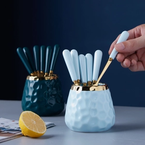 Stainless Steel Fruit Fork And Spoon With Ceramic Storage Jar Gold Plated Luxury Hammered Pattern Dessert Nordic Style